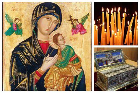 Brâul Maicii Domnului în racla de argint la Vatoped