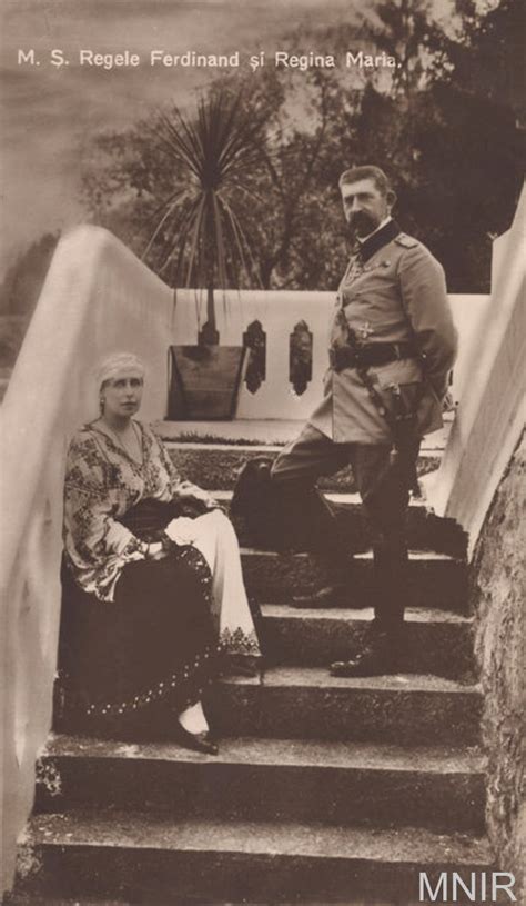 Portrete: Carol I, Ferdinand I, Regina Maria, Mihai I