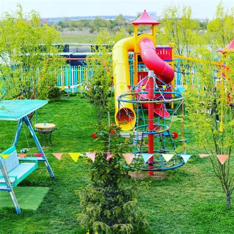 Echipamente pentru joacă în aer liber pentru copii