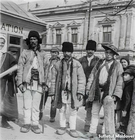 Ilustrație cu riscurile bed-sharing-ului: supraîncălzire, asfixiere, cădere