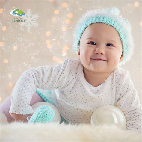 Hăinuțe de bebeluș din bumbac