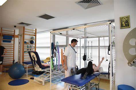 Infografic despre kinetoterapia prenatală: etape, exerciții comune și beneficii