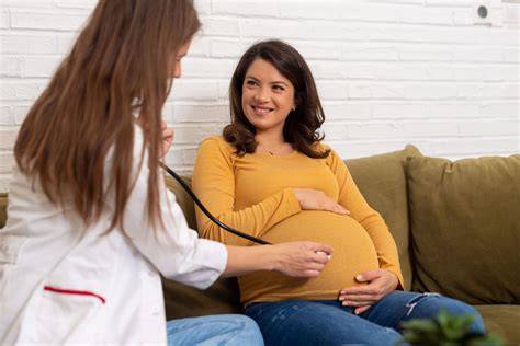 Diagramă a fluxului de îngrijire în sarcină și monitorizare prenatală