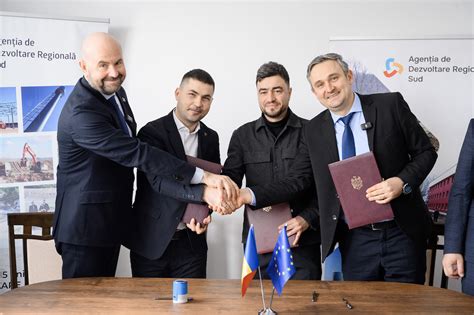 Plan amplu al noului sediu si trasee de acces catre Cabinete: Ambulatoriu, Recoltare Analize, Dermatologie, Psihologie, CSM