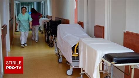 Portreturi și portofoliu al personalului medical OG Elias