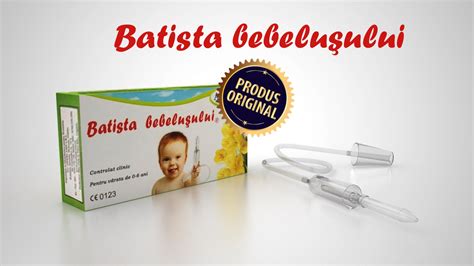 Copil mic folosind batista bebelusului