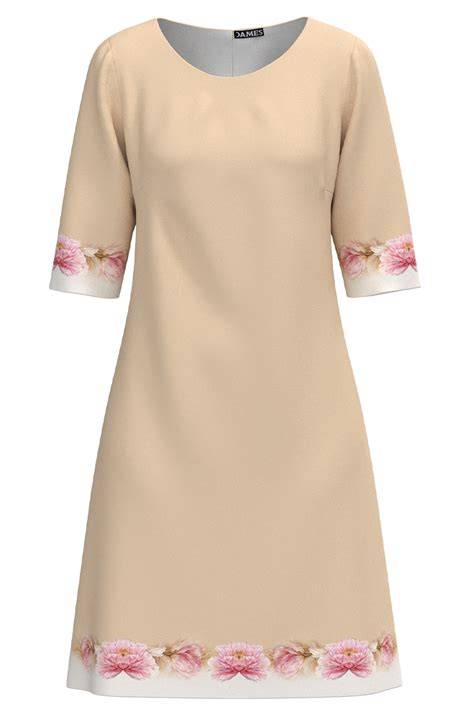 Rochie brodată model floral - imagine ilustrativă a detaliilor florale