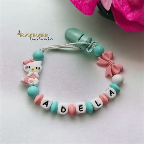 Suzete personalizate cu nume de bebeluși