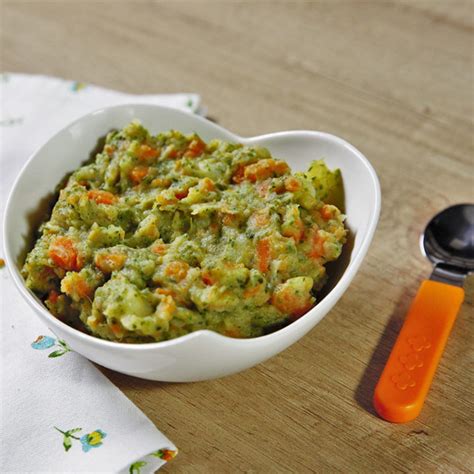 Ilustrație cu ingrediente pentru piure de legume