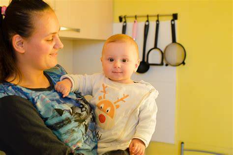 Infografic: Fluxul de servicii în centrul maternal Sfânta Maria