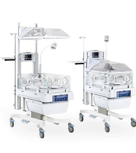 Incubator neonatal cu monitorizare și tuburi de hrană