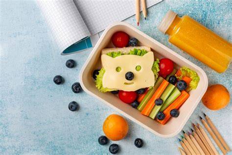 Imagine cu idei de plating pentru meniuri pentru copii
