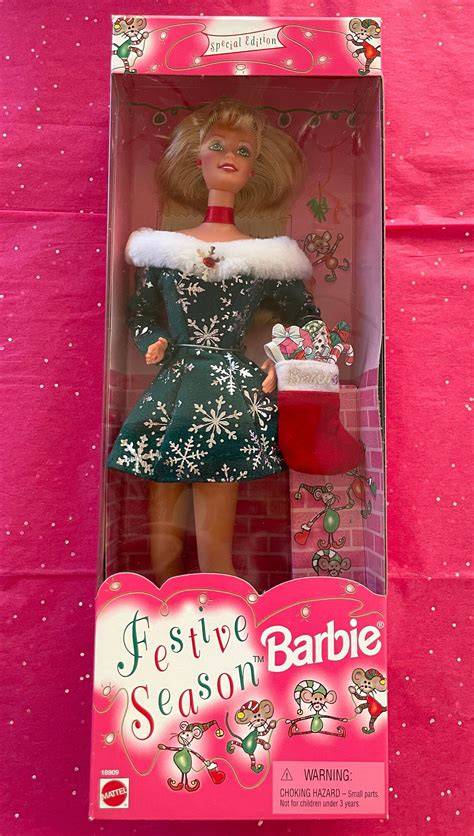 Ținute festive Barbie