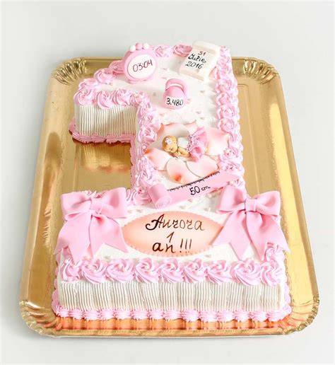 decor și baloane cu cifra 1, tort de botez personalizat
