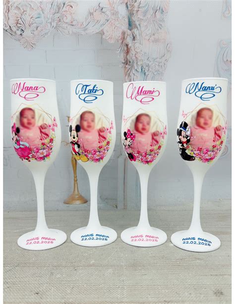 Fotografie de botez cu parinti si nasi