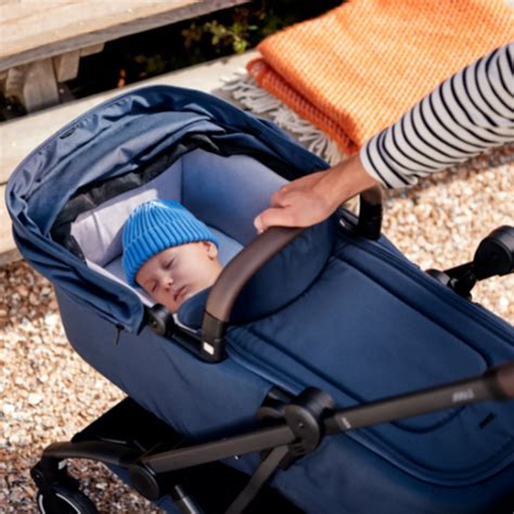 Landou confortabil pentru nou-născut