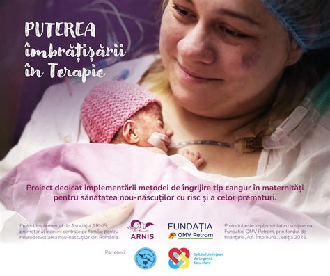 Imaginea îngrijirii de tip cangur: mamă și copil în contact piele pe piele