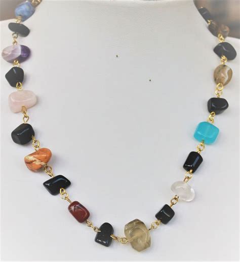 Colier cu diverse pietre semipretioase