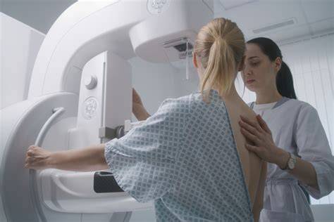 Grafic: screening-ul Babeș-Papanicolaou și mamografia