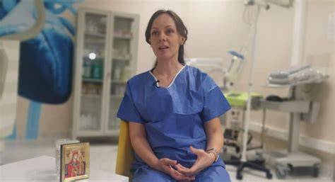 Infographic: Dr. Mădălina Popescu - domenii de specializare în obstetrică-ginecologie, fertilitate, monitorizare sarcină