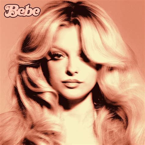 Infografic: evoluția carierei Bebe Rexha (premii, albume, single-uri cheie)