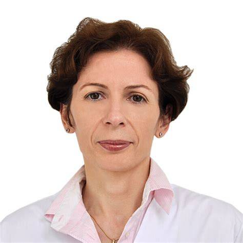 Infografic: Dr. Ciuvică Adriana-Irina - traseu profesional și specialități
