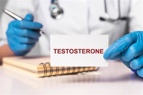 Infografic: mecanismul transferului de testosteron prin contactul pielii