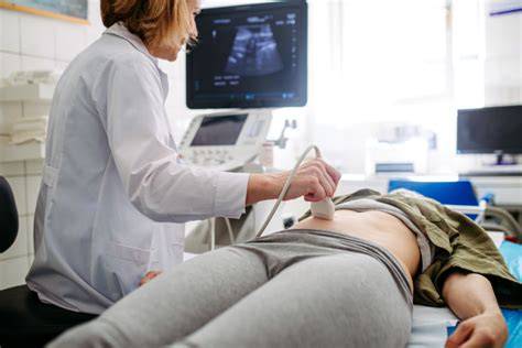 Ecografie abdominala: rol in evidentierea calculilor biliari, mase hepatice si steatoza