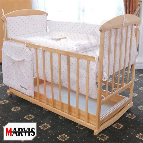 Patuturi pentru bebelusi din lemn