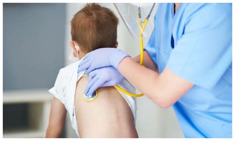 Copil la consultatie neurologica