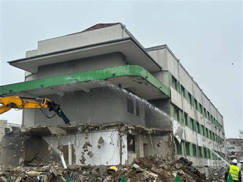 Arhivă fotografică a Spitalului Brâncovenesc înainte de demolare