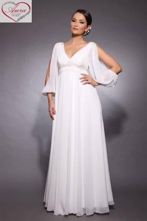 Modele de rochii de mireasă gravide: empire, A-line, wrap