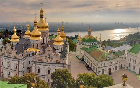 Lavra Pecerska, Kiev