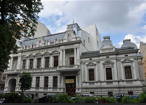 Clădirea istorică a Spitalului Dominic Stanca