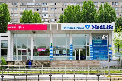 Imaginea unui echipament de tomografie computerizata modern in Hyperclinica MedLife Titan