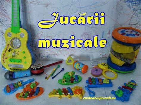 Imagine: copil asculta muzică cu jucării muzicale