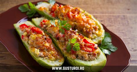 Dovlecei umpluti la cuptor