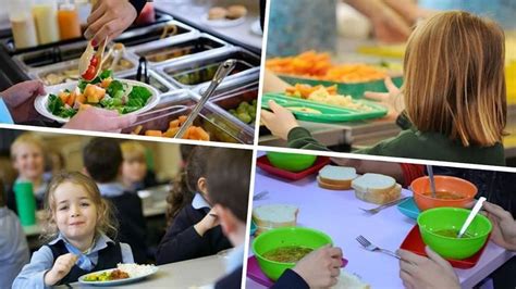 Copil savurând o masă sănătoasă