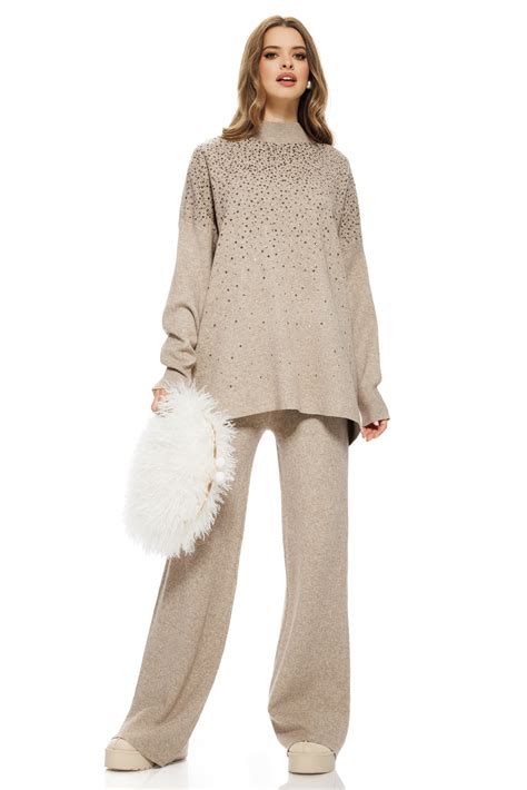 Compleu tricotat pentru gravide