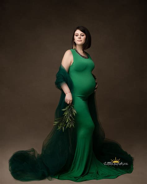 Fotografii artistice de maternitate