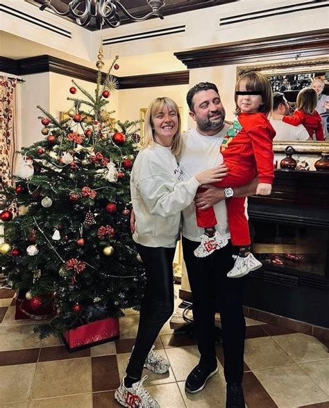 Diana Dumitrescu și familia sa