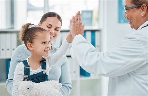Infografic: Criterii pentru alegerea unui pediatru bun, descriere ghid pas cu pas